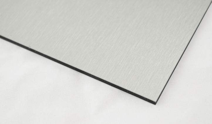 BrushedAluminum Brushed Aluminum